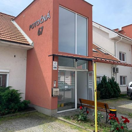Apartment Biely Kostol Exteriér fotografie